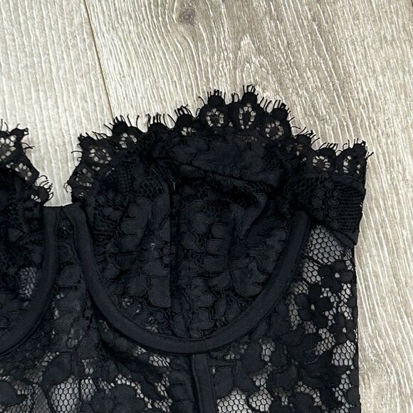 Express Corset Top Size 2 Black Lace Floral Fairygoth Whimsigoth Vamp Renfair - Picture 2 of 8